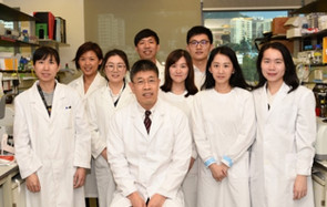 Photo of HKU Researchers that identified mutation of H7N9 Avian Influenza Virus
