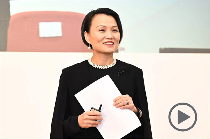 Yum China CEO & HKU Alumna Joey Wat: How to turn Challenges into Opportunities