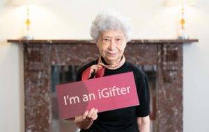 Be an iGifter and get a Rosie Young Scarf
