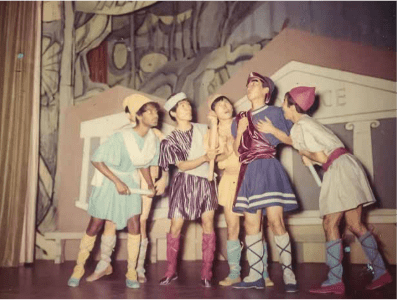 在香港大學演出的《仲夏夜之夢》(1962) A Midsummer Night’s Dream (1962) performed at the University of Hong Kong